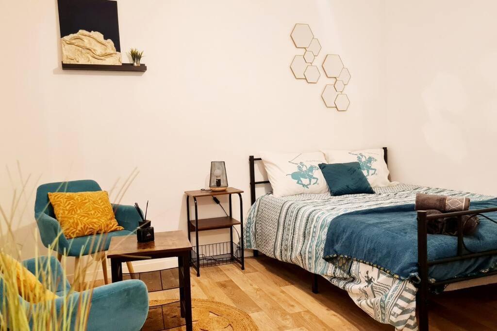 Le Petit Cocon Bleu Apartment Flers  Ngoại thất bức ảnh